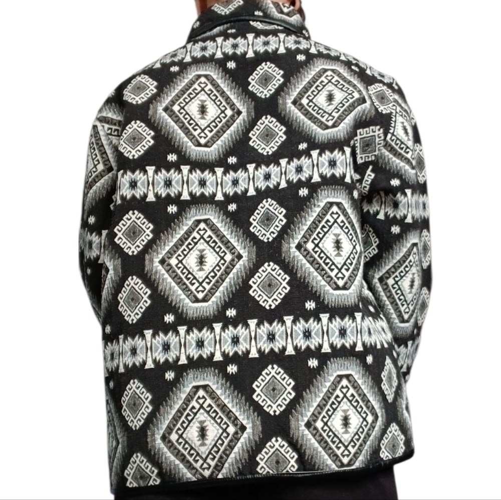 Red Ranch Aztec Southwestern Jacket Medium - Picture 5 of 5